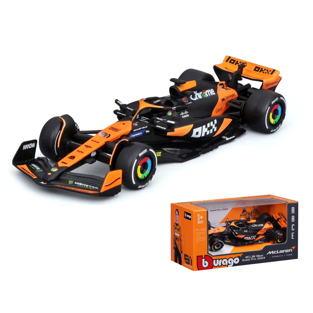 Miniatura MCL38 1:43 McLaren F1 2024 - Oscar Piastri 81