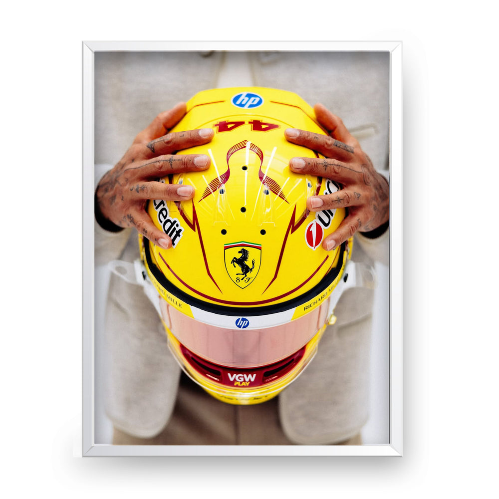 Quadro Decorativo Capacete Lewis Hamilton 44 Scuderia Ferrari 2025