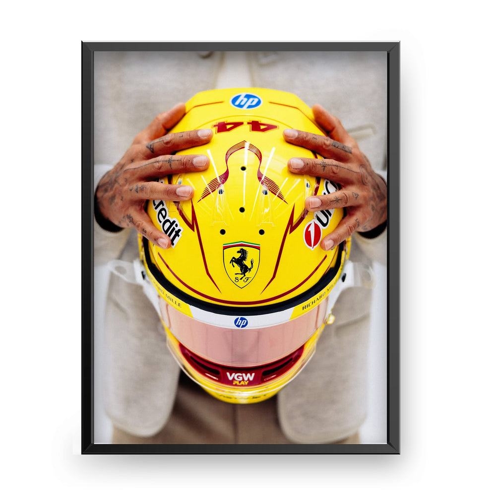 Quadro Decorativo Capacete Lewis Hamilton 44 Scuderia Ferrari 2025