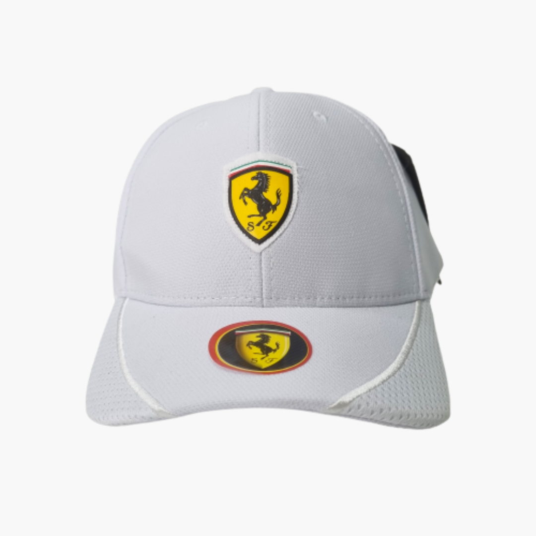 Boné Scuderia Ferrari F1 Team 2023 Branco