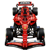 Miniatura Scuderia Ferrari SF24 para montagem 1361 peças