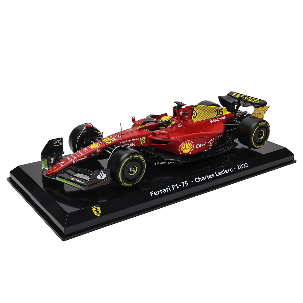 Miniatura F1-75 1:24 Scuderia Ferrari Modelo 2022 Especial 75 Anos Ferrari - Charles Leclerc 16