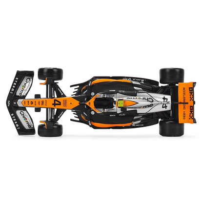 Miniatura MCL60 McLaren F1 Team Edição Especial GP Silverstone 2023 1:43 - Lando Norris 4