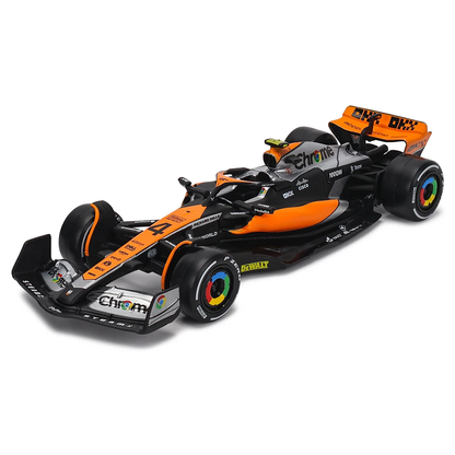 Miniatura MCL60 McLaren F1 Team Edição Especial GP Silverstone 2023 1:43 c/ Caixa de Acrílico - Lando Norris 4