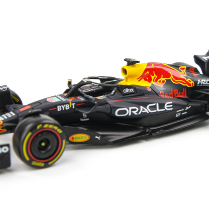 Miniatura RB18 1:43 Red Bull Racing Modelo 2022/2023 - Max Verstappen 1