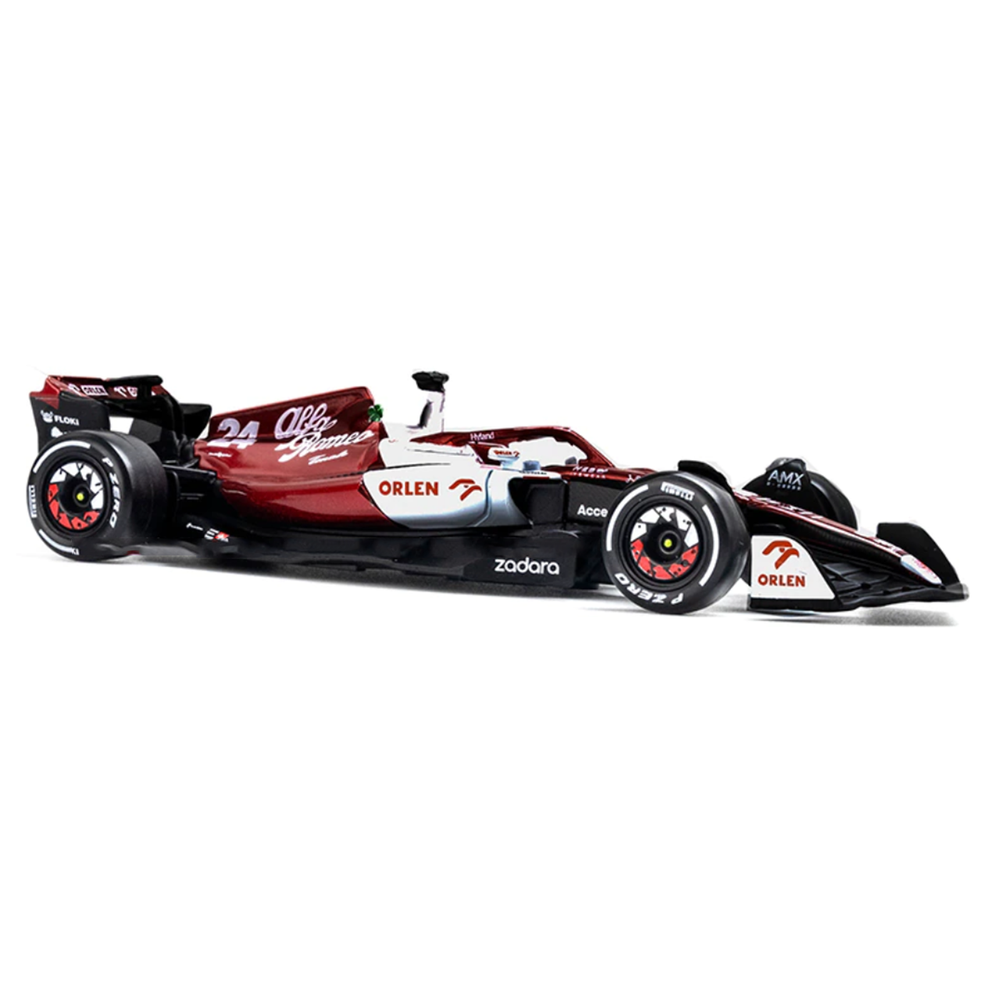 Miniatura C42 1:43 Alfa Romeo ORLEN F1 Team 2022/2023 - Zhou Guanyu 24