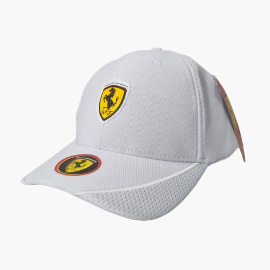 Boné Scuderia Ferrari F1 Team 2023 Branco